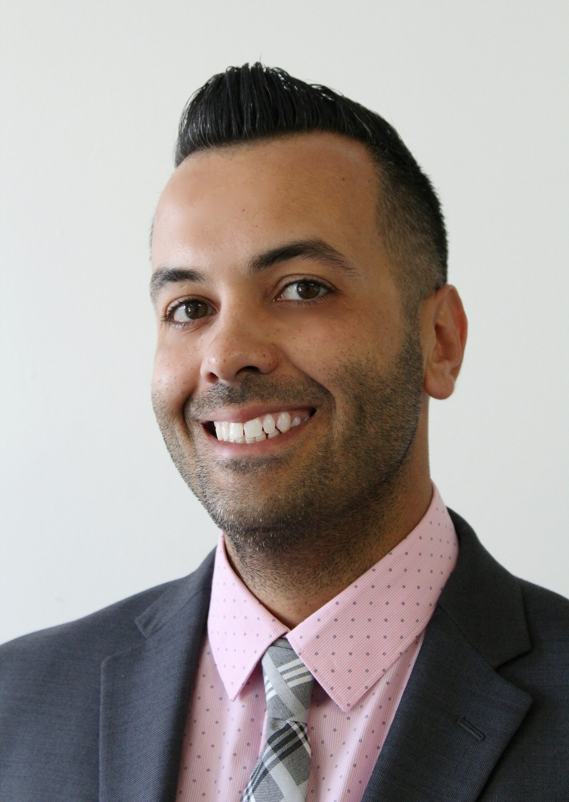 Daniel Ares - Peace of Mind Real Estate Group Property Manager